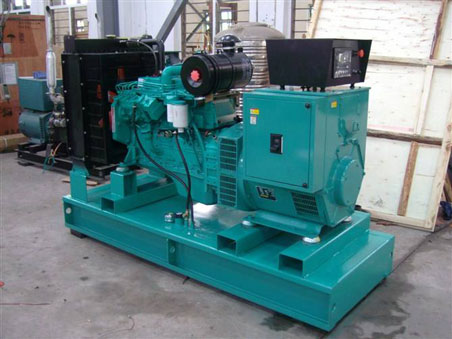 周口200kw康明斯柴油发电机组图片 周口200kw康明斯柴油发电机组图片